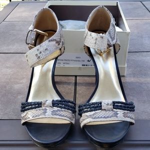 Coach shoes new condition (worn twice)